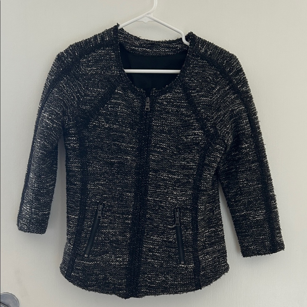 Ann Taylor Black and Cream Textured Blazer